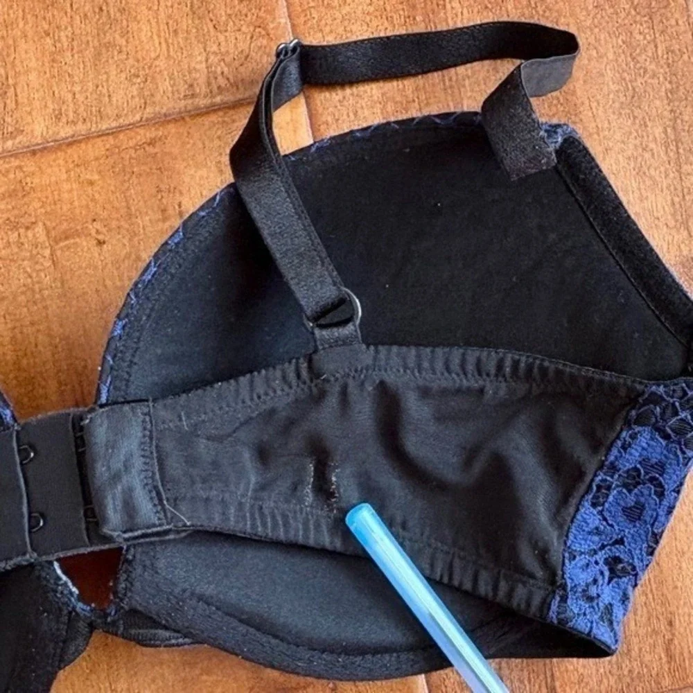 Victoria's Secret Very Sexy Push-Up Pigeonnant Bra 34D Blue Black Gothic‎ Mesh